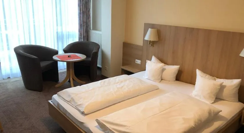 Hotel Fortuna - Image 1