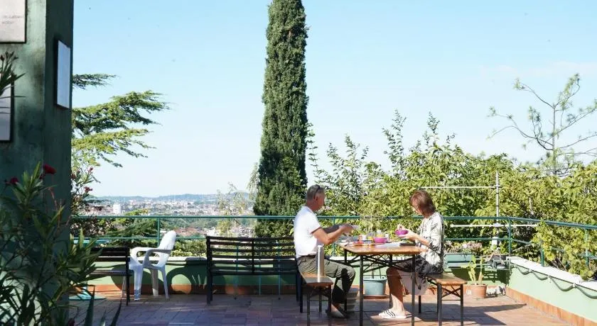 Verona City Camping - Castel San Pietro - Image 1