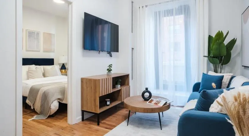 74-4A 2BR 2baths in Prime Upper West Side w d GYM - Image 1
