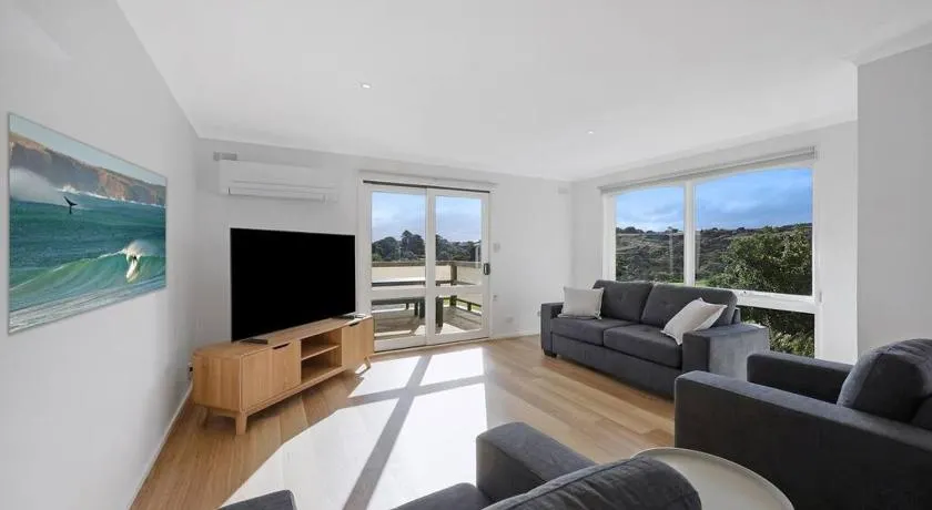 Logans Beach Apartments - BeachHouse - Image 1