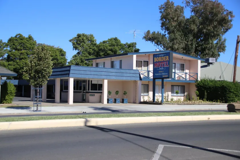 Border Motel - Image 1