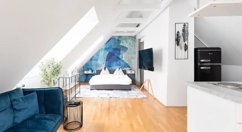 NOOR - Comfy Downtown Loft - Self Check-in - Centre of Graz - Image 1
