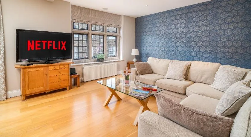 Castle Properties:Eton-The College - Image 1