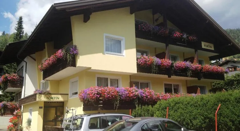 Pension & Appartement Fortin - Image 1