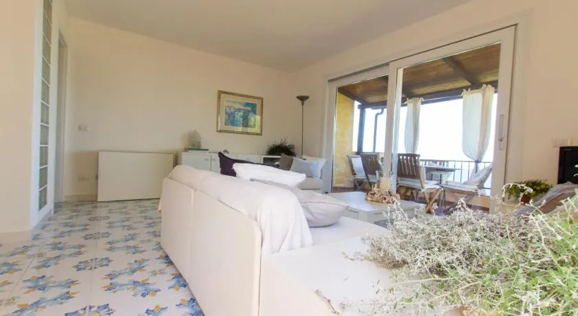 Porto Rotondo sul Mare - Image 1