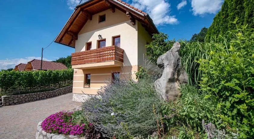 Holiday Home In Dobrnic - Dolenjska & Bela Krajina Unter- & Weisskrain 26093 - Image 1