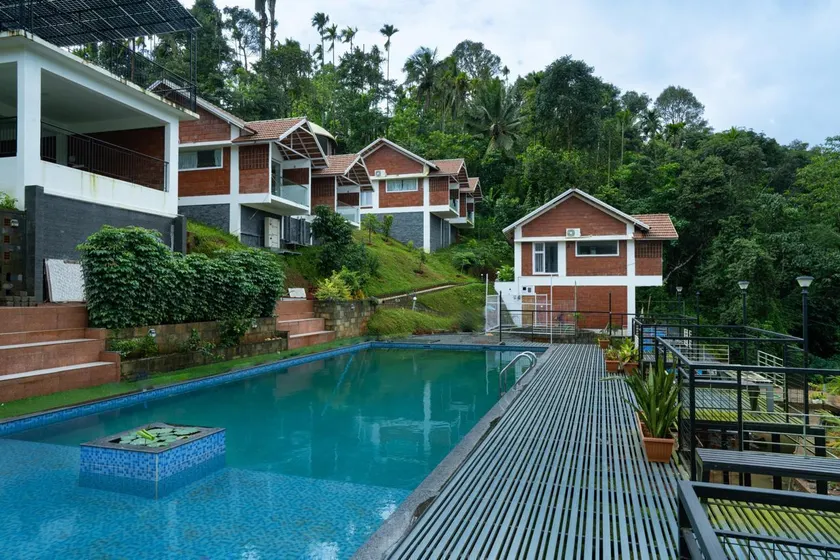 Monarda Resort - Image 1