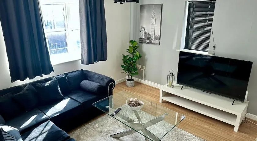 Sianavi Apartments - Caspian Way, Purfleet - Image 1