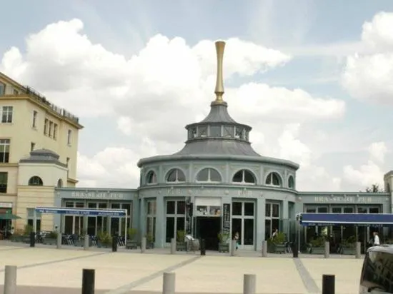 Disneyland 3 BR / 1 MILLES À DISNEY, 30min à PARIS, WIFI + APPEL INTERNATIONAL GRATUIT - Image 1