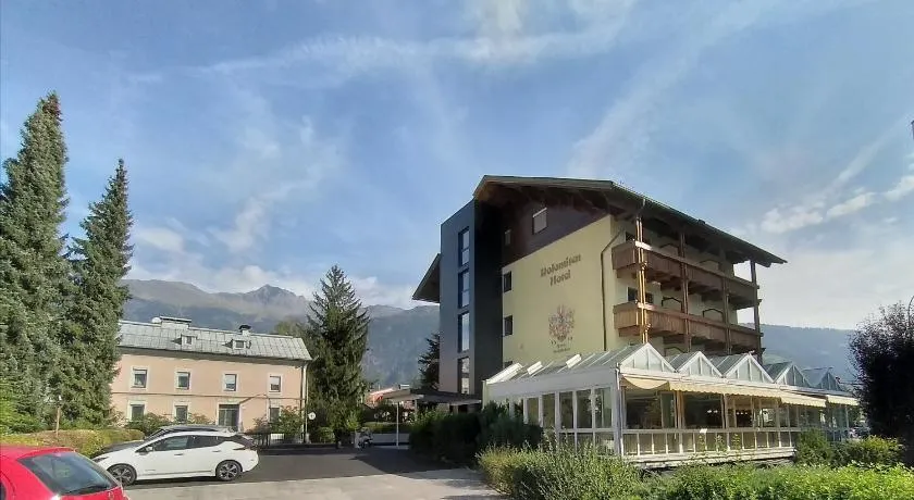 Dolomitenhotel Lienz - Image 1