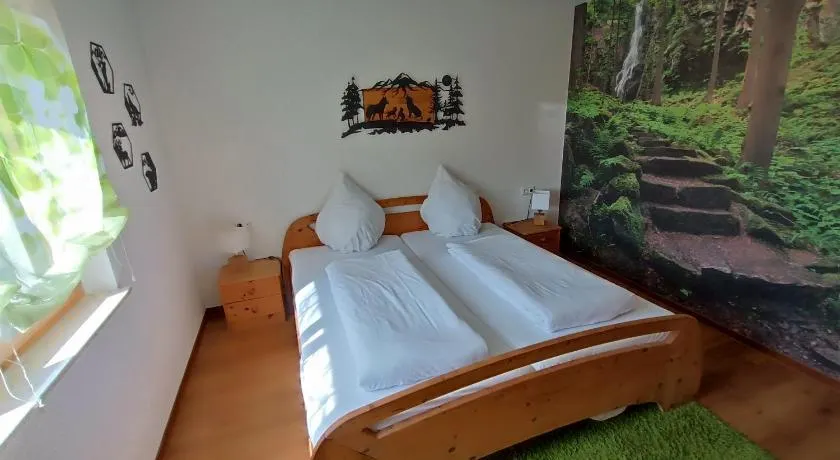 Ferienwohnung Schwarzwald mit Terrasse & Parkplatz - Image 1
