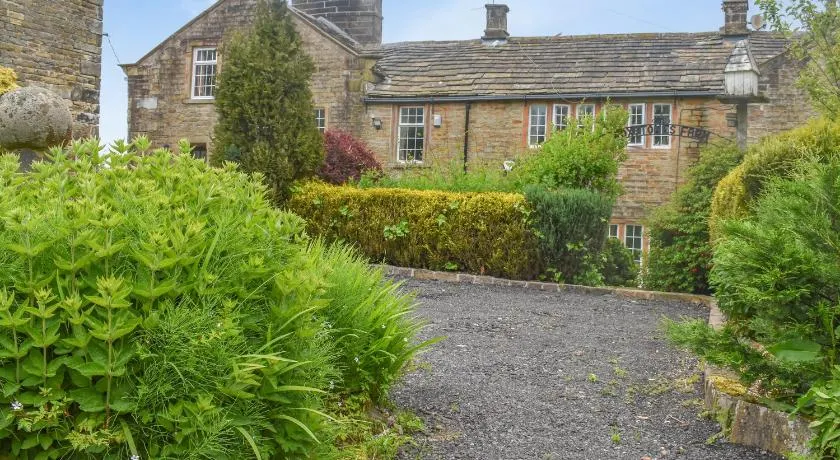 Foxstones Farm House - Image 1