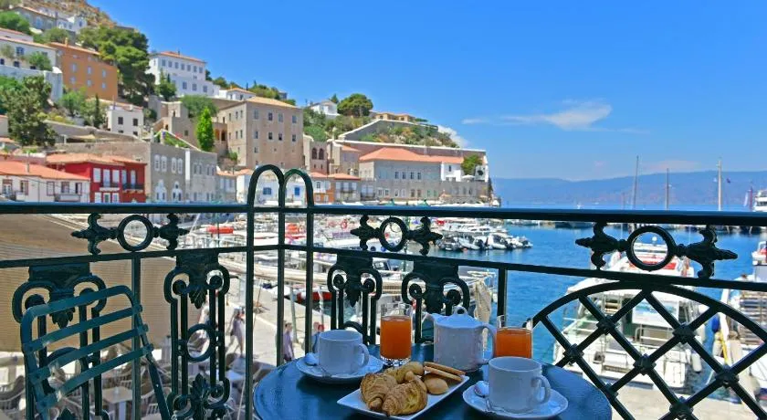 Hotel Sophia - Image 1