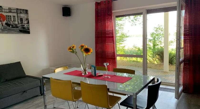 Yacht Club Apartamenty - Image 1