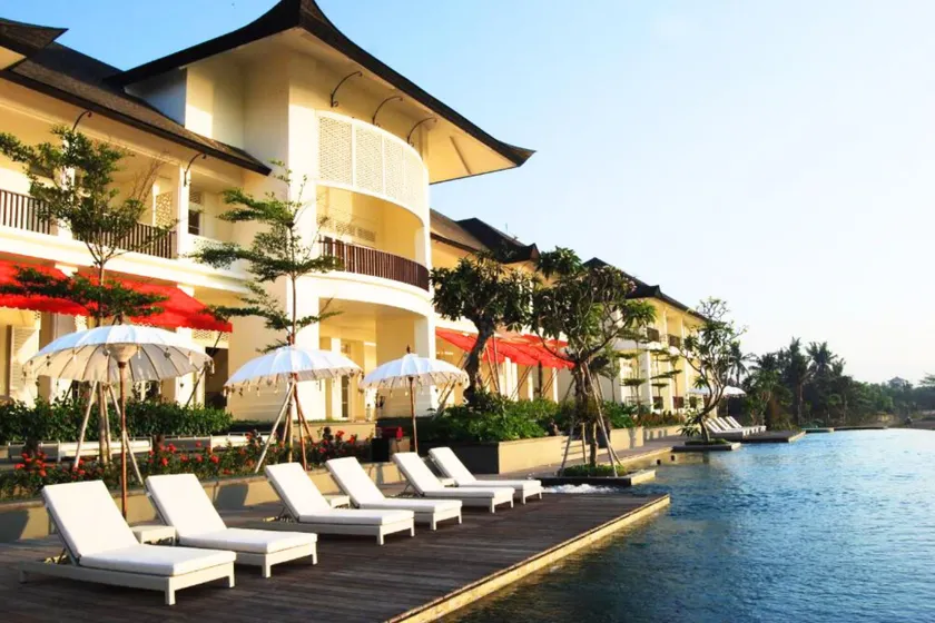 Briona 1 BR Suite Ocean View ZN73A - Image 1