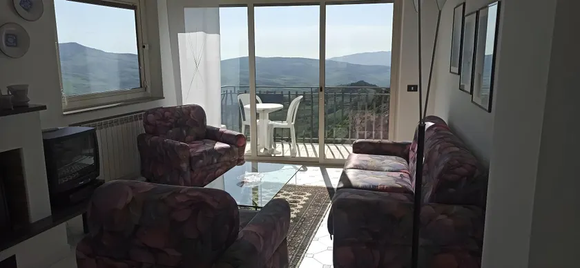 Benvenuti alla Red House dei Nebrodi - Image 1