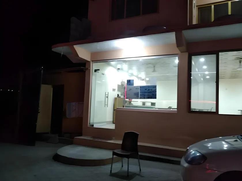 Bab e Gilgit Inn - Image 1