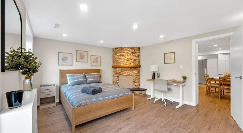 Cozy Basement 1BR with Parking and Workspace - Image 1