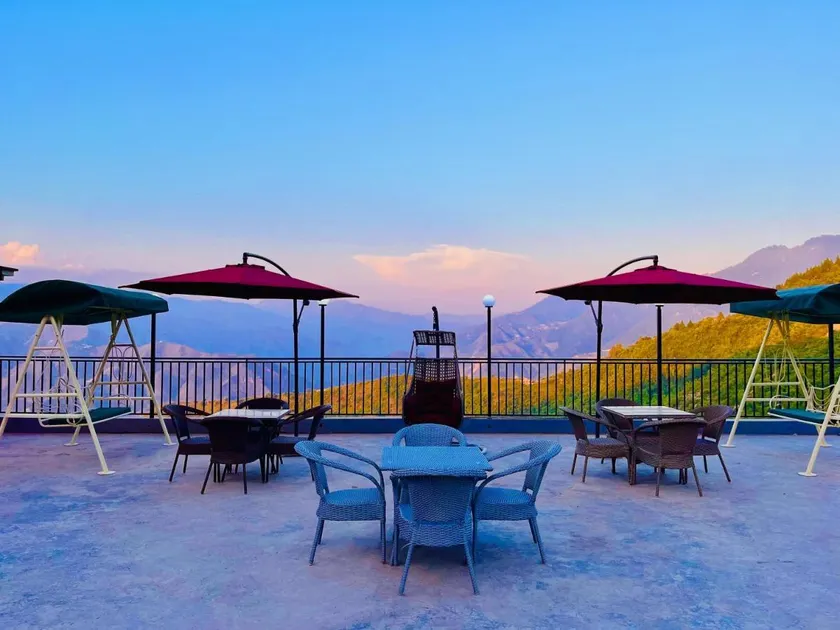 The Pinerock Resort, ! Luxury Rooms ! Mountain View ! Open Terrace ! Cafe - Image 1