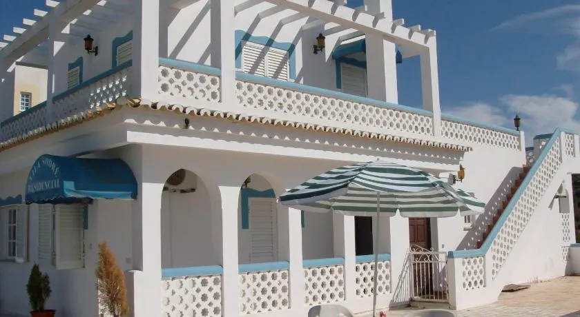 Vila Sodré Guest House - Image 1
