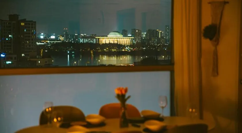 Fall in the view - Image 1