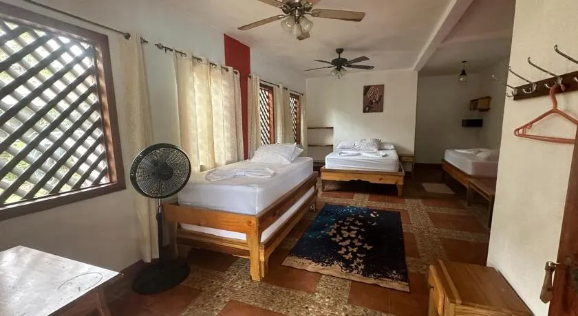 Hotel Don Quichotte - Image 1