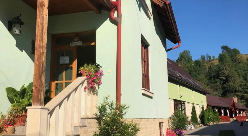 Tünde Vendégház - Image 1