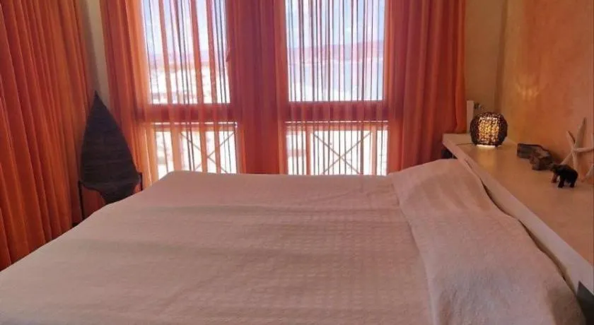 Apartments Oasis VIP Club - Image 1