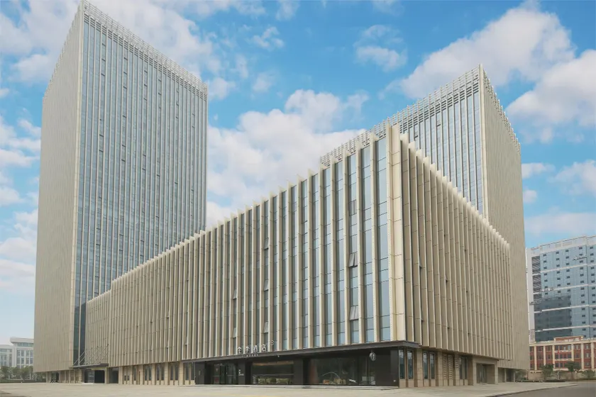 JI Hotel Wuhan Biolake Tongji Hospital - Image 1