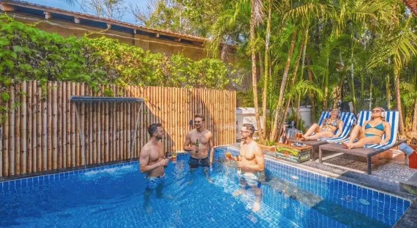 EKOSTAY Gold - Oasis Villa - Image 1