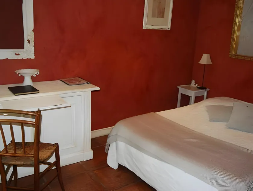 Chambres et tables d'hôtes , spa et séjour bien être , Le Clos de la Chèvre Sud - Image 1
