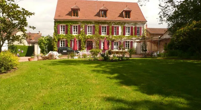 Chambres d'hôtes et Roulotte Au Bonheur Du Parc - Image 1
