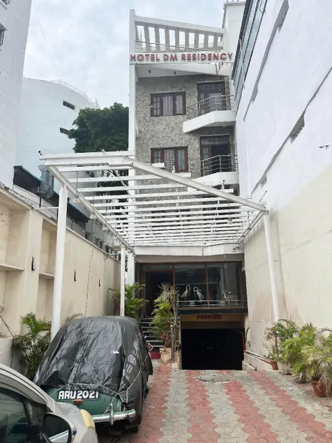 Hotel DM Residency - Image 1
