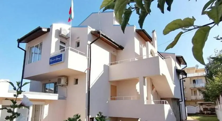 Siana House - Image 1