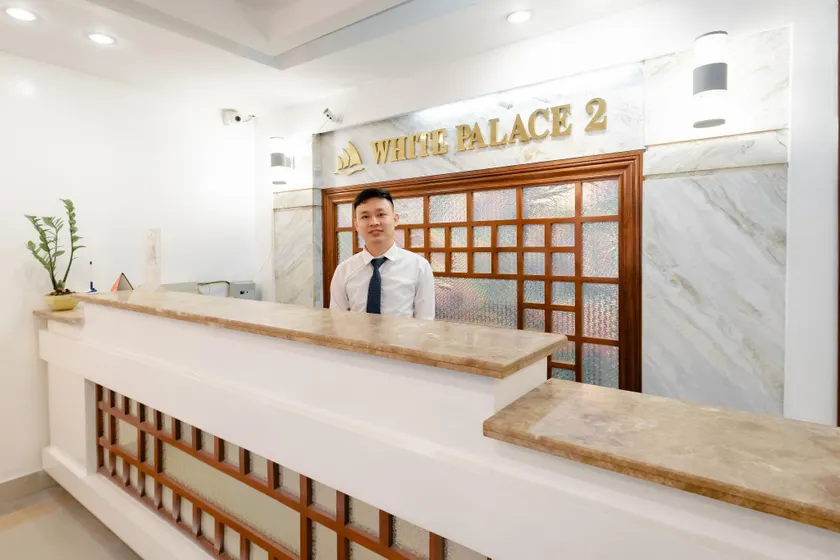 White Palace 2 - Image 1