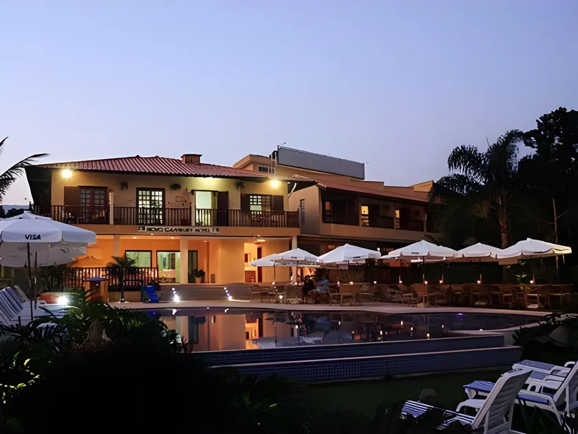 Beach Hotel Cambury - Image 1