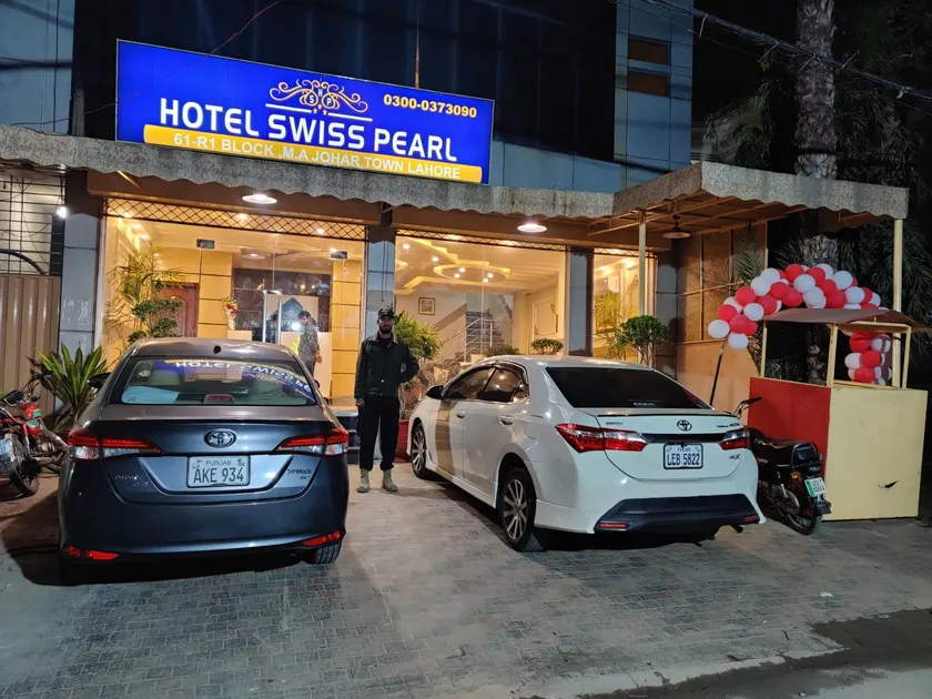 Hotel Swiss Pearl - Image 1