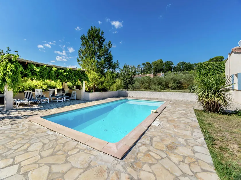 Lovely Villa in Saint-antonin-du-var With Pool - Image 1