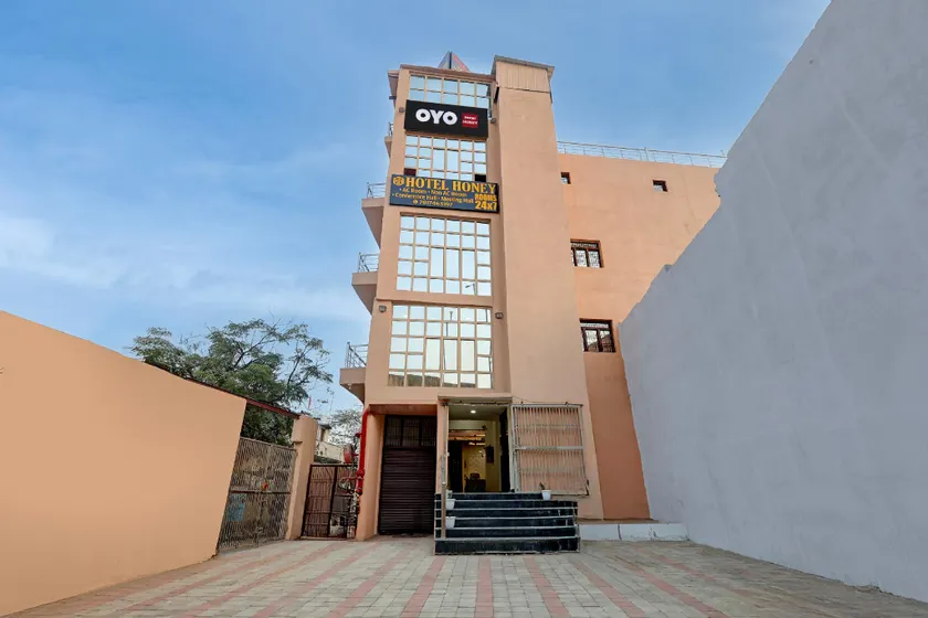 HOTEL O HONEY - Image 1