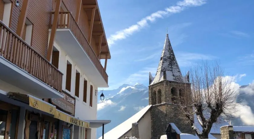 Appartement rez de jardin montée de l'alpe d'Huez - Image 1