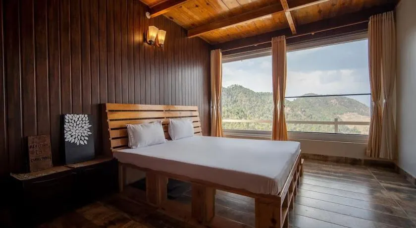 Hilltop 3BHK Cottage l Camp Bagicha - Image 1