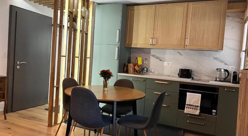 Cosy studio for 4 near ski lift, CRETES B24 - Image 1