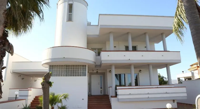 Villa Colle Salento - Image 1