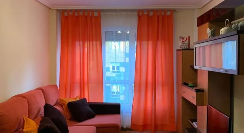 APARTAMENTO MOTA-2 HUCA-LOS PRADOS; PARKING Y WIFI GRATIS - Image 1