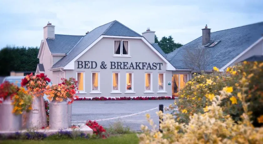 Tower Lodge B&B - Image 1