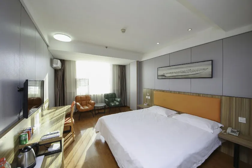 Eaka 365 Chain Hotel (Cangzhou No. 2 Middle School Central Hospital Branch) - Image 1