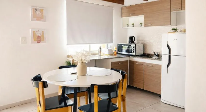 Ana Rent Ballester - Departamentos modernos hasta 4 personas, cerca del tren - Image 1