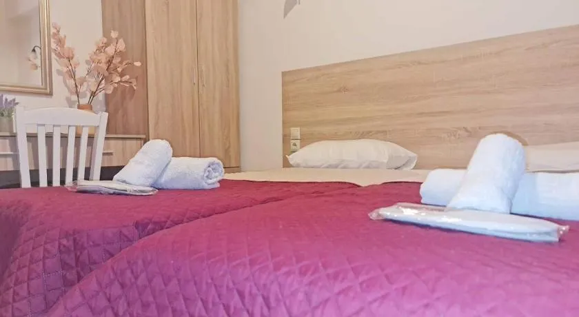 Agnes Rooms - Image 1