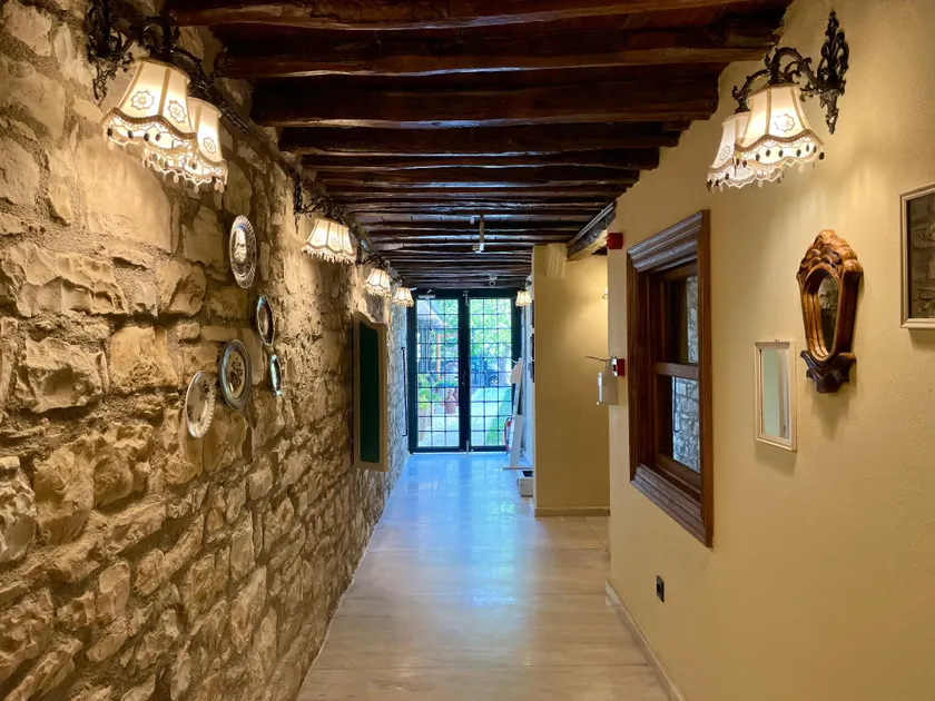 Urla Taş Konak Otel - Image 1