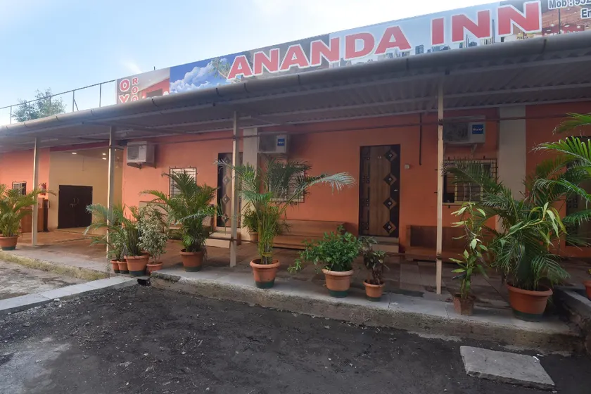 OYO Flagship 44010 Ananda Inn - Image 1